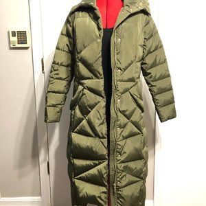 COPY - Orolay Women's Puffer Down Coat Winter Maxi Jacket with Hood